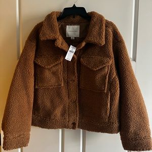 American Eagle Cropped Sherpa Shacket(New with Tags)
